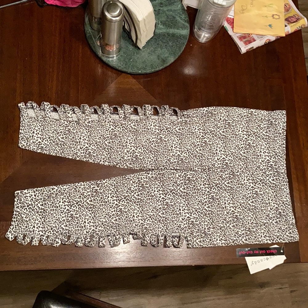 Cheetah print Capri leggings
